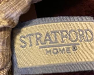 Stratford Home Table Runner$12