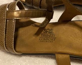 SAS Open Toed Sandal Gently Used Women's Shoes $20