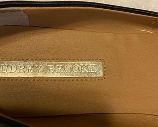 Audrey Brooke Flat Slip On Women's Shoes $20