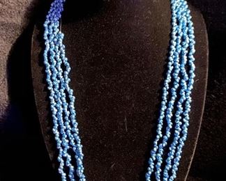 Costume Jewelry Hand Crafted Sea Shells Dyed Blue Necklace $8
