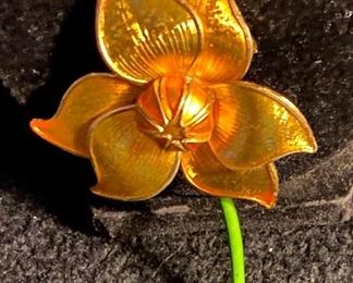 Costume Jewelry Vintage Petal Floral Broach with Petal $6