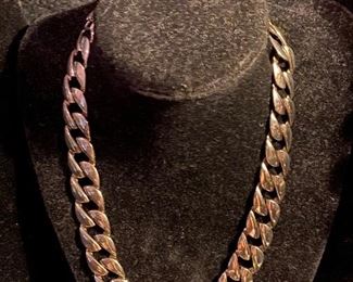 Costume Jewelry Interlocked Links Necklace $14