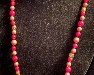 Costume Jewelry Beaded Red, Coral, Clear Colored Necklace $6