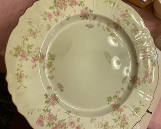 Stansbury Federal Shape Syracuse China this Set Not Sold Individually Sold as a Complete Set $320