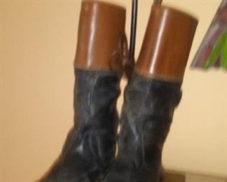 English ridding boots lamp works need shade $95