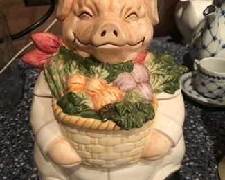 #45
Pig cookie jar 
20.00