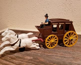 Vintage Cast Iron Stagecoach https://ctbids.com/#!/description/share/363607
