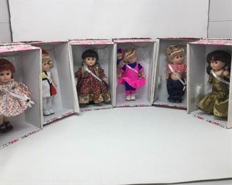 6 Ginny Dolls - 1950s-2000 https://ctbids.com/#!/description/share/370733