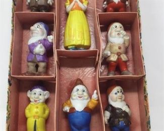 Vintage Snow White & the Seven Dwarfs set https://ctbids.com/#!/description/share/370747
