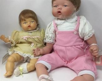 Two Ashton Drake Thumbelina Dolls https://ctbids.com/#!/description/share/372267