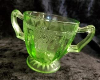 Federal Glass Co. 1930s Depression Glass sugar bowl - $10
***Please note:  California sales tax will be charged on all purchases unless you have a valid California resale certificate on file with us.***
