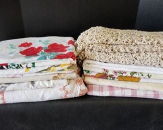 Table Cloth Collection https://ctbids.com/#!/description/share/371980