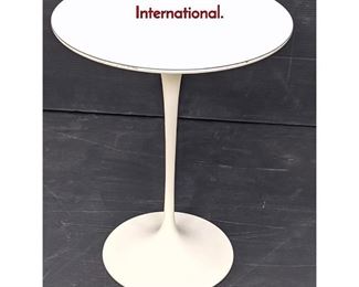 Lot 68 Eero Saarinen Tulip Side Table for Knoll International.