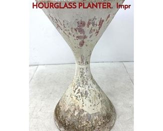 Lot 313 WILLY GUHL FOR ETERNIT SPINDLE HOURGLASS PLANTER. Impr