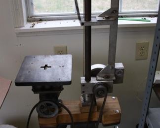 #98   Belt Sander and Router Combo 