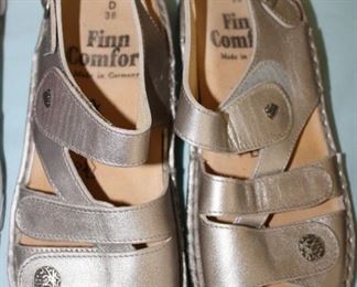 #55a,  Finn Comfort Germany  Ladies Shoes size 38   