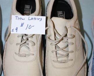#55d,   Ladies Drew size 9,   vg COND  
