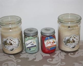 #66  4 Candles. 2 new 2 lit maybe once.   