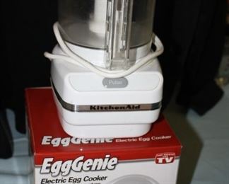 #32  Egg Genie Egg Cooker   