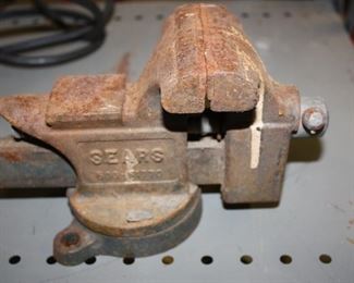 #124  Smaller Vintage Sears Bench Vice          