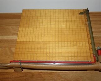   Vintage Ingento 1132 Paper Cutter  Wood and Cast Iron.                                                            
