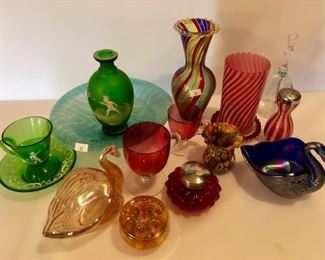 Assorted glass including Fenton and Mary Gregory 