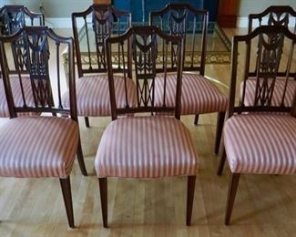 $225 7 Carved Mahogany Dining Room Chairs 