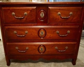 $150 Hickory Chair 2 Over 2 Drawer Chest 