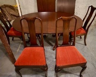 $250 Dining Room Table & 6 Chairs Banquet Table & 6 Chairs 48 x 66 3/4 (2) 2ft leaves 