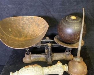 048m Scale, Bocce Ball, Oil Tin  Finial