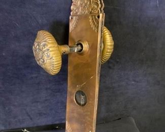 115m Antique Door Knob Set