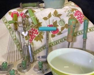 125m Vintage Kitchen Cookie Cutters Bowls  Other