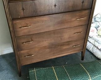 Final price $175 mid century Drexel SaGa 5 drawer chest