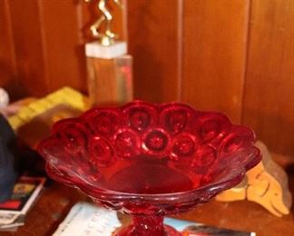 fenton, red moon and stars candy dish $25