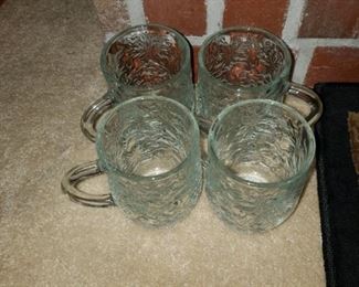set of four glass glasses $16