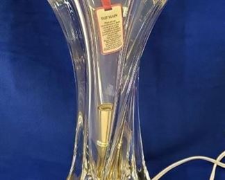Cristalleries De Vintage Vannes Le Chatel France Table Lamp ~ 14 in. tall x 8 in. wide at top