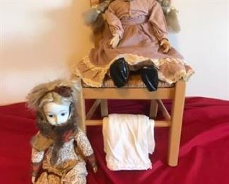 Vintage Porcelain Dolls https://ctbids.com/#!/description/share/373122