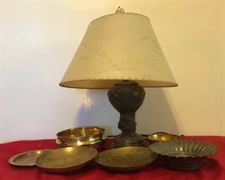 Decorative bowls and lamp https://ctbids.com/#!/description/share/373184