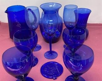 Cobalt Blue Glass Assortment https://ctbids.com/#!/description/share/373143