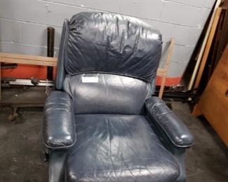 Vintage Stratford Co. dark blue leather recliner