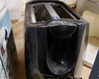 2 slot toastmaster black toaster works $10