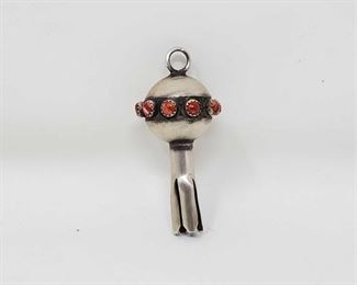 906	

Native American Handmade Sterling Silver Spiny Oyster Pendant, 7.8
This beautiful Native American Handmade Sterling Silver RED coral Squash Blossom  pendant weighs approximately 7.8g and measures approximately 5cm. Marked sterling Silver
