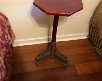 King Bedroom Lot #3 Octagon Table $10
Dimensions 13”W 28”H