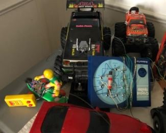 Toy Room Lot #14 Remote Control Sets $10.00