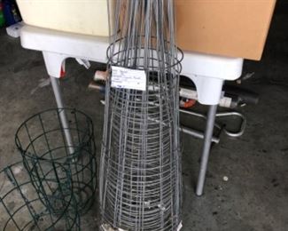 Garage Lot #54 Tomato Cages (17) $15.00