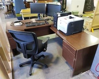 L shaped desk and chair