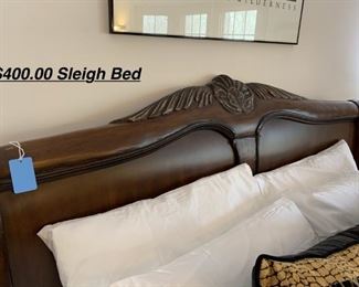 $400 for a queen sleigh bed