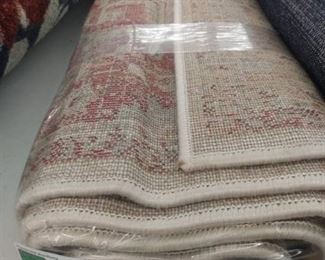 Luxe Weavers Ivory 5x7 Oriental Area Rug