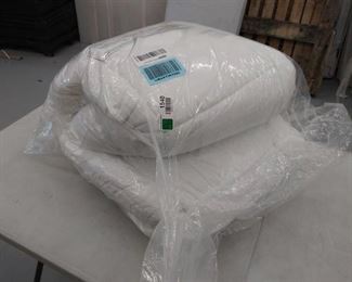 white comforter sealed
