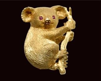 4. Finely Cast 18K Gold and Ruby Panda Form Dress Pin Brooch